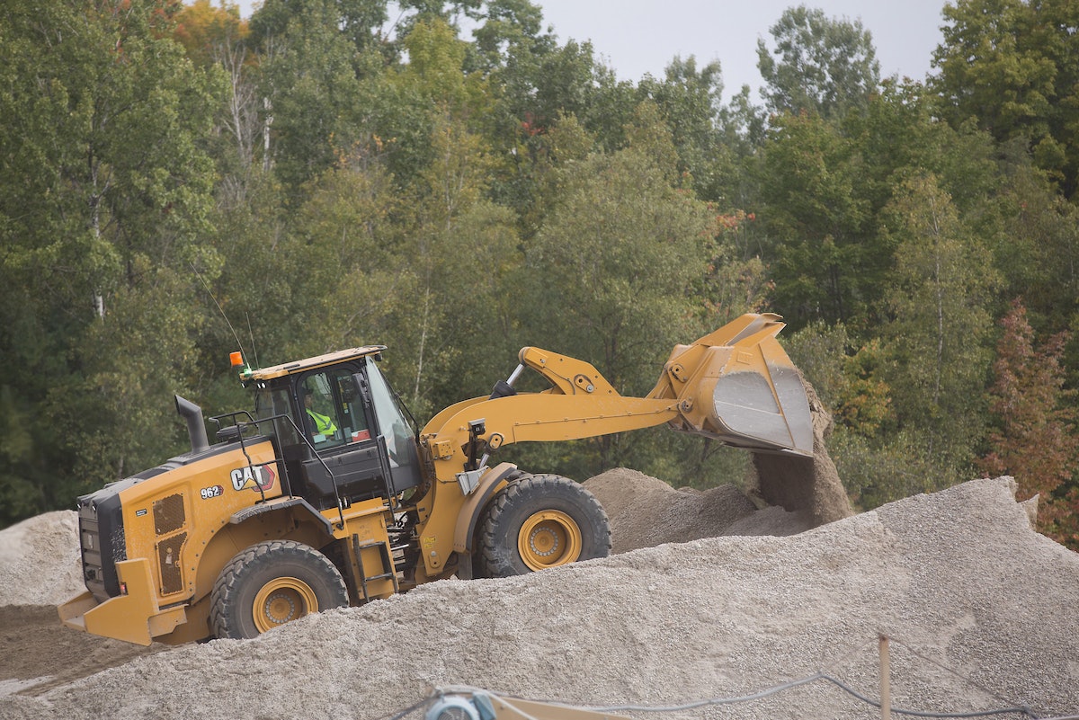 Cat 950, 962 wheel loaders boast more tech, enhanced productivity Premium Equipment USA, LLC